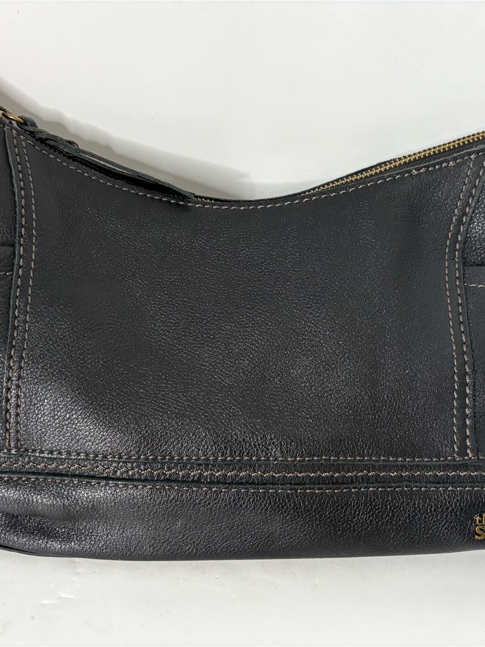 The Sak Black Pebbled Leather Shoulder Bag - Picture 3 of 10